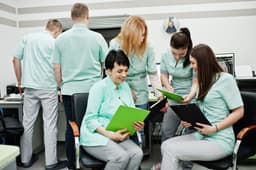Bachelor vs Diploma in Nursing: Best Option for Sri Lankan Students in Australia 2026